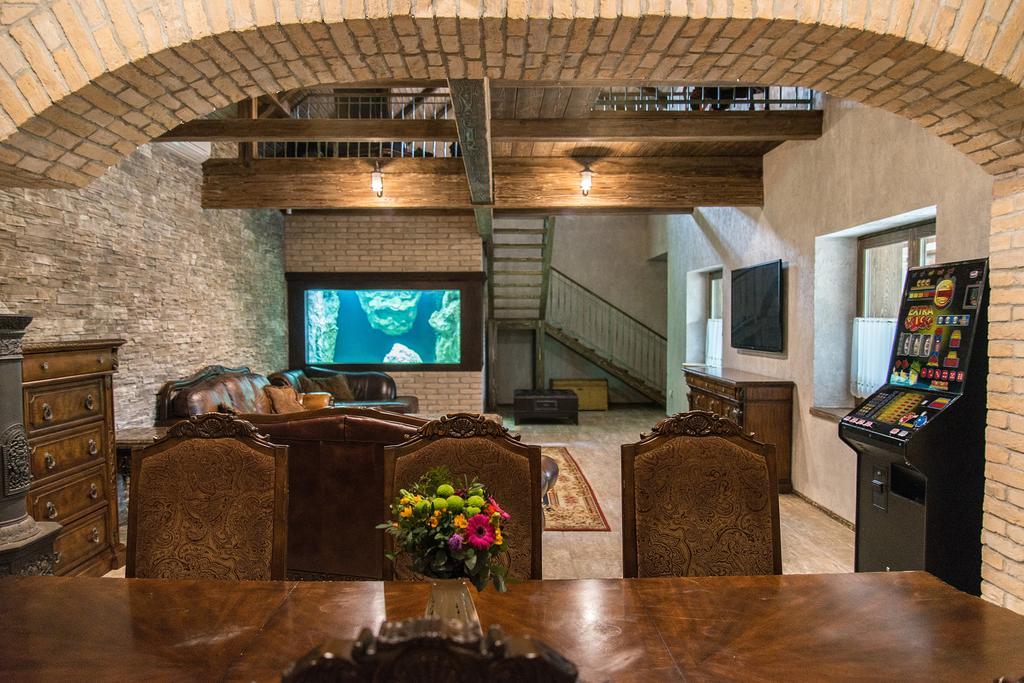 Luxus Wellness Apartman Бекешчаба Экстерьер фото